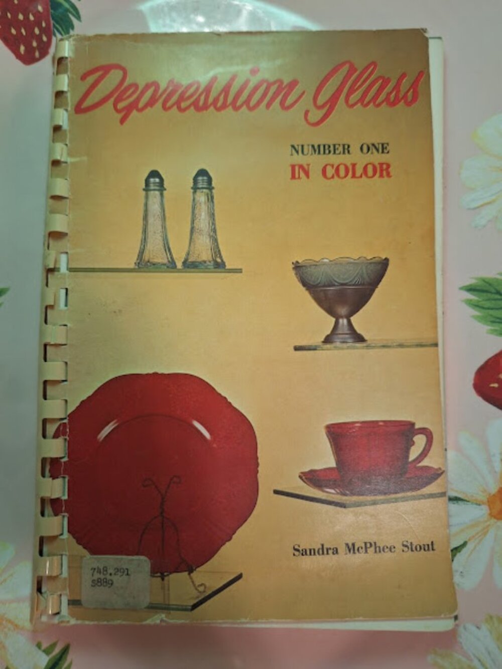 Vintage Depression Glass Reference Book